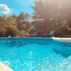 bastide-des-hesperides.fr-provencehotel.com/